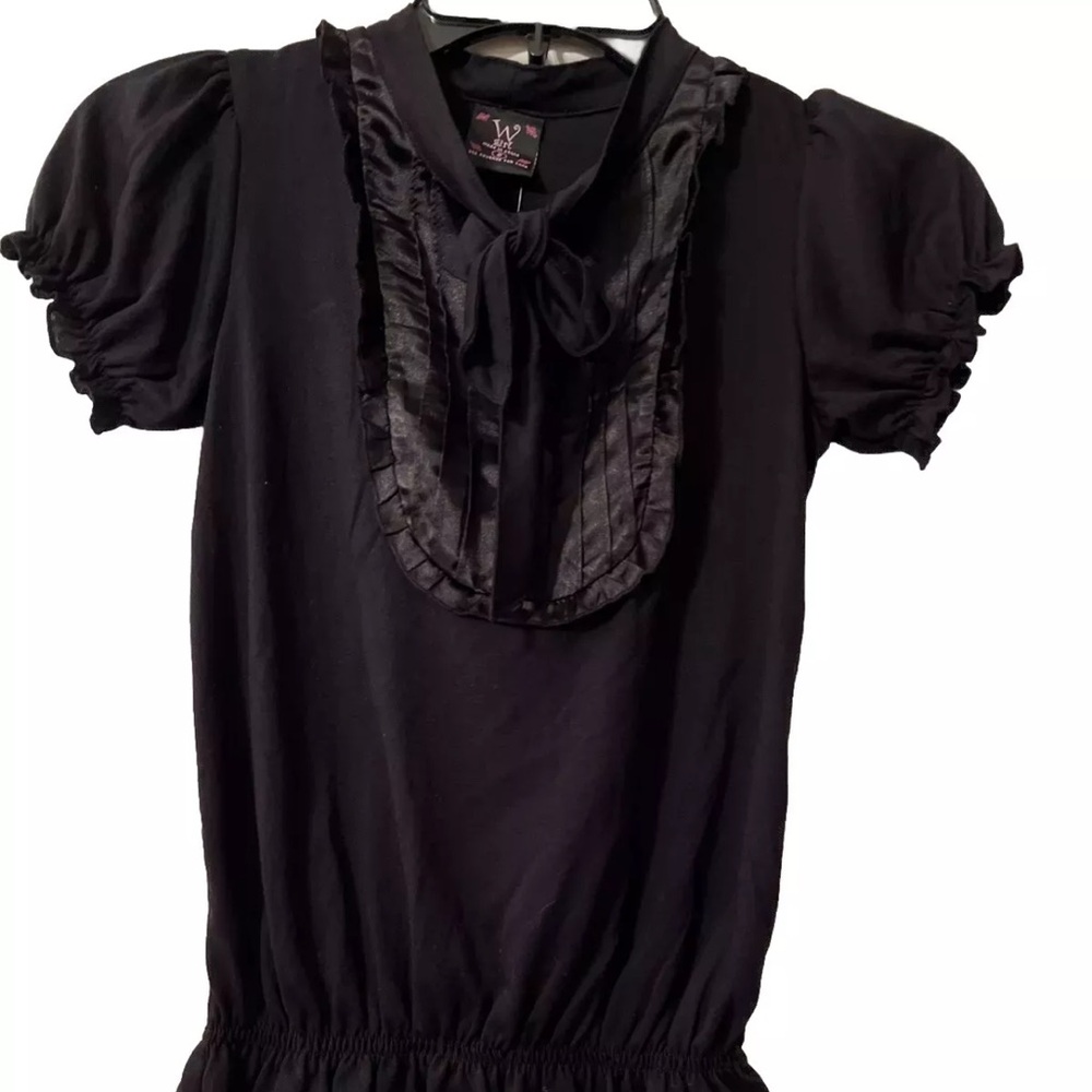 W Girl Black Top Size Small NWT